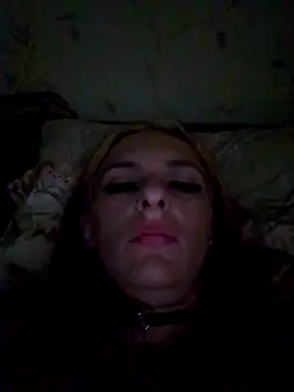 Snapshot of LaraDiva7799 chatting on September 2025 09:51:01 PM LaraDiva7799 online show from September 2025 09:51:01 PM