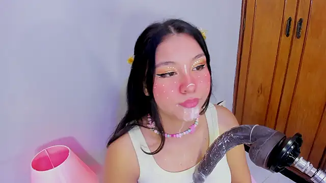 Snapshot of mia_celezte chatting on February 2026 11:54:01 AM mia celezte online show from February 2026 11:54:01 AM