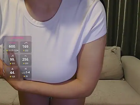 AriaShy online show from April 2026 08:51:01 AM