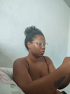 PrettahSantos online show from July 2026 12:34:01 PM