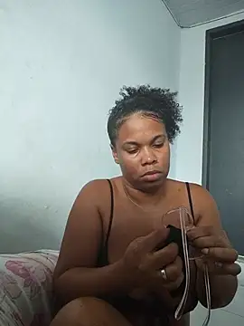 PrettahSantos online show from July 2026 03:54:02 PM