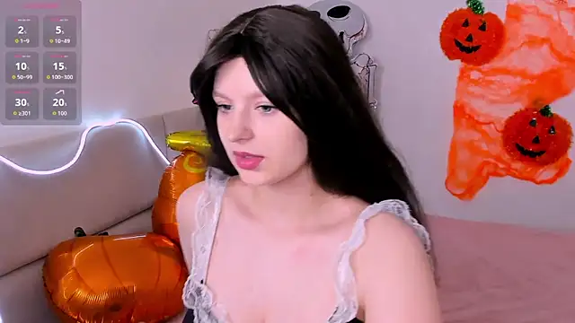 Snapshot of AishaAysitt chatting on October 2025 03:18:02 AM AishaAysitt online show from October 2025 03:18:02 AM