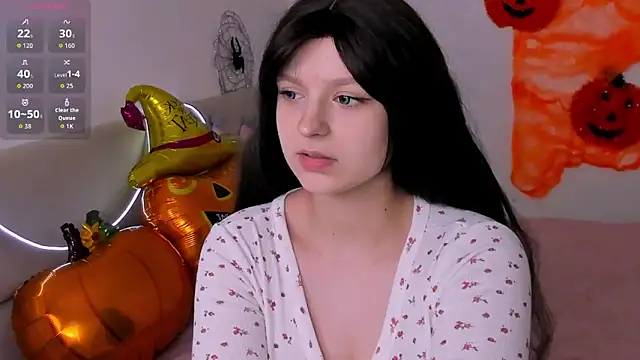 Snapshot of AishaAysitt chatting on October 2025 09:10:01 AM AishaAysitt online show from October 2025 09:10:01 AM