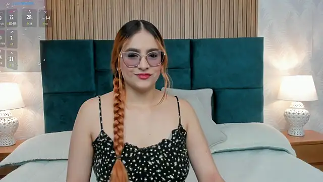 Snapshot of Amber_kiss_ chatting on September 2025 06:46:01 PM Amber kiss online show from September 2025 06:46:01 PM