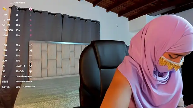 kalila latif online show from October 2025 02:42:02 AM