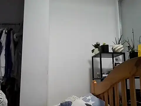 Snapshot of HotLenaX chatting on November 2025 06:19:02 PM HotLenaX online show from November 2025 06:19:02 PM