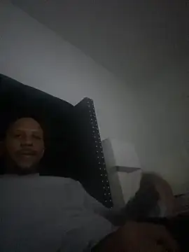 Snapshot of smuckle899 chatting on October 2025 11:16:02 PM smuckle899 online show from October 2025 11:16:02 PM