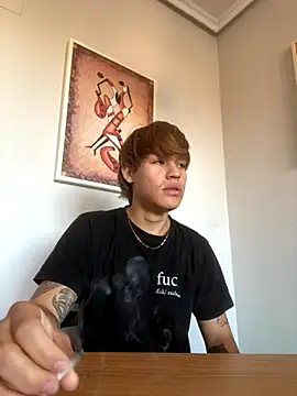 fezgrosso online show from November 2025 02:27:01 PM