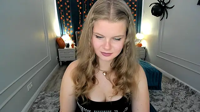 WildeDesiree online show from October 2025 12:19:02 PM