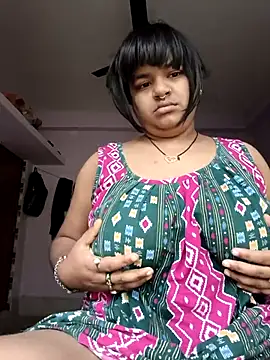 Deborbhavi222 online show from February 2026 02:53:01 AM