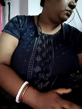 Deborbhavi222 online show from May 2026 08:52:01 AM