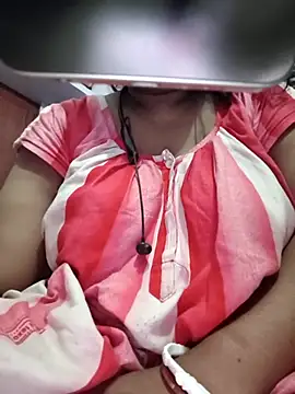 Deborbhavi222 online show from May 2026 05:51:01 PM