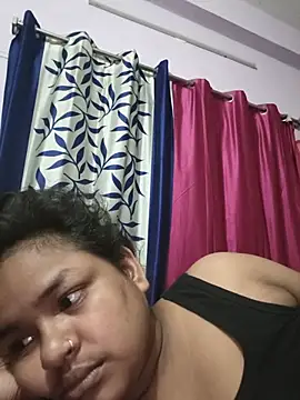 Deborbhavi222 online show from May 2026 06:49:01 PM
