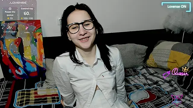 ChristinaFivePlus online show from January 2026 06:01:01 PM