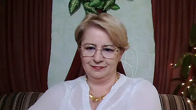 Selena-Velvet online show from October 2025 12:22:02 PM