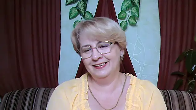 Selena-Velvet online show from October 2025 12:52:02 PM