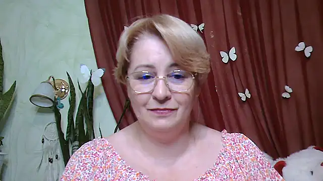 Selena-Velvet online show from November 2025 02:29:02 PM