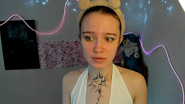 Snapshot of Elastikisss chatting on February 2026 05:15:01 AM Elastikisss online show from February 2026 05:15:01 AM