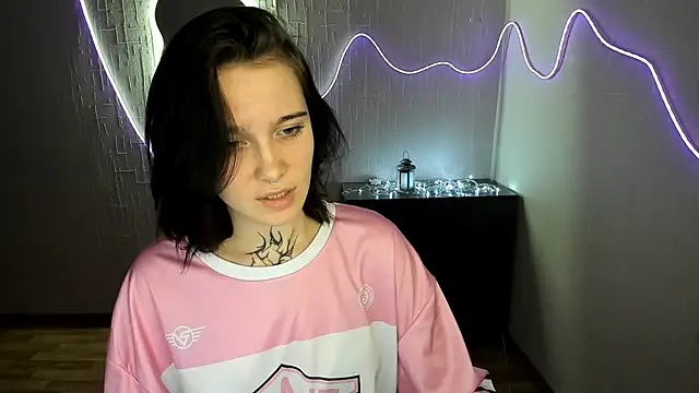 Snapshot of Elastikisss chatting on February 2026 07:45:01 PM Elastikisss online show from February 2026 07:45:01 PM