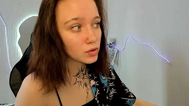 Snapshot of Elastikisss chatting on April 2026 07:58:02 AM Elastikisss online show from April 2026 07:58:02 AM