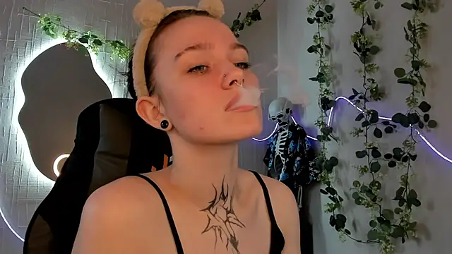 Snapshot of Elastikisss chatting on May 2026 08:52:02 AM Elastikisss online show from May 2026 08:52:02 AM