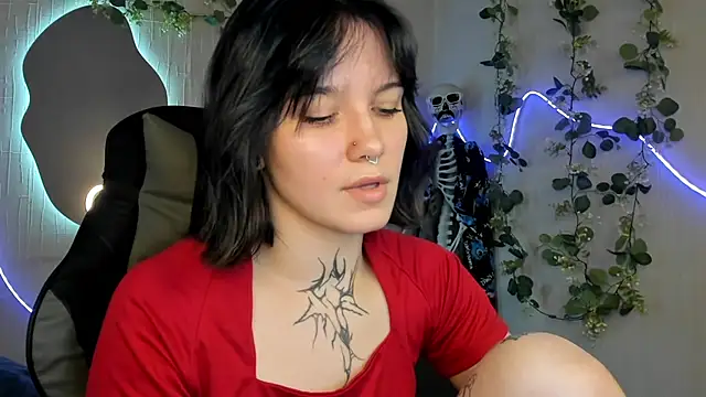 Snapshot of Elastikisss chatting on May 2026 12:57:02 PM Elastikisss online show from May 2026 12:57:02 PM
