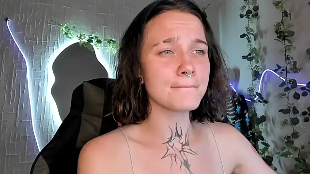 Elastikisss online show from June 2026 05:26:01 PM