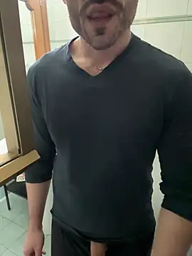 giovan2020 online show from January 2026 09:52:02 PM