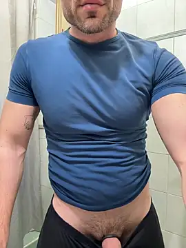 giovan2020 online show from February 2026 10:43:02 PM