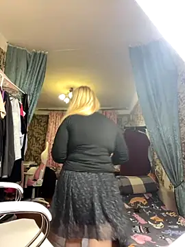 Sweet-blonde online show from September 2025 10:07:01 AM