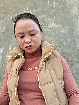 xuxulovezz online show from February 2026 02:01:02 AM