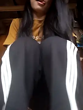 Snapshot of Suny_babyy chatting on September 2025 01:22:01 AM Suny babyy online show from September 2025 01:22:01 AM