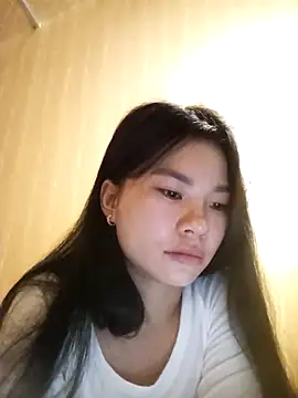 Snapshot of Suny_babyy chatting on November 2025 12:32:01 AM Suny babyy online show from November 2025 12:32:01 AM