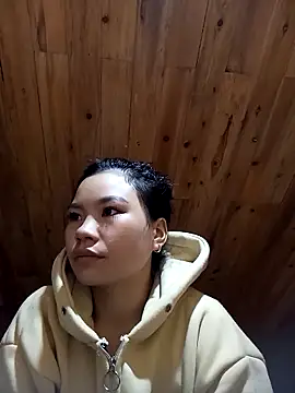 Snapshot of Suny_babyy chatting on February 2026 02:51:01 AM Suny babyy online show from February 2026 02:51:01 AM