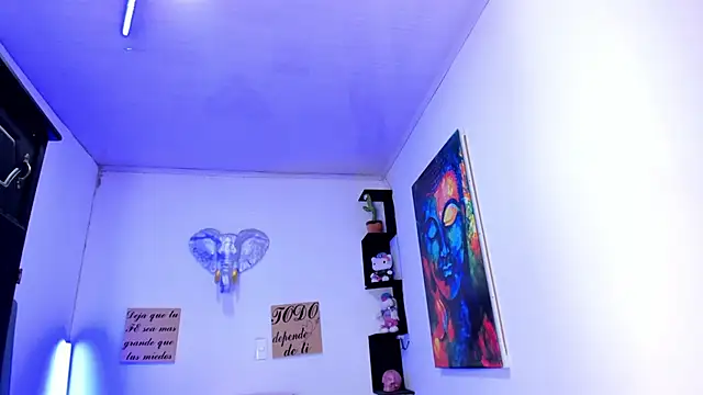 sofia salie online show from October 2025 01:17:02 PM