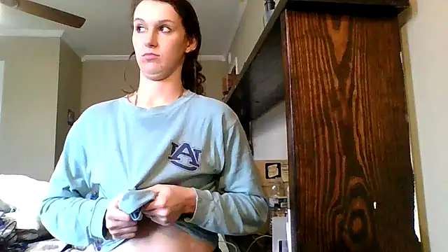 brunettebabexo3 online show from January 2026 09:07:02 PM