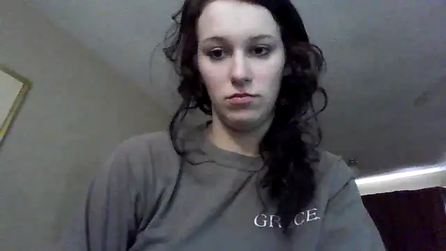 brunettebabexo3 online show from February 2026 05:41:01 PM