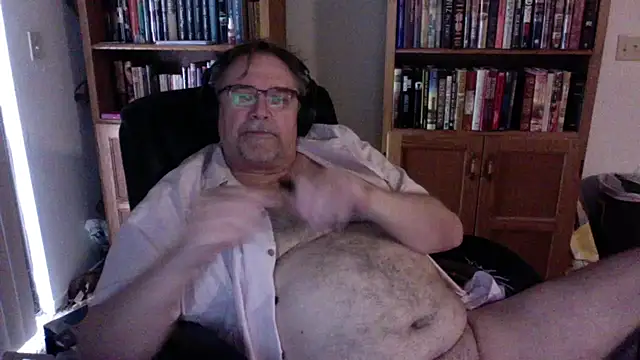Vinyl22xh online show from April 2026 09:12:01 PM