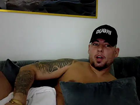 maximus888A online show from September 2025 01:55:01 AM