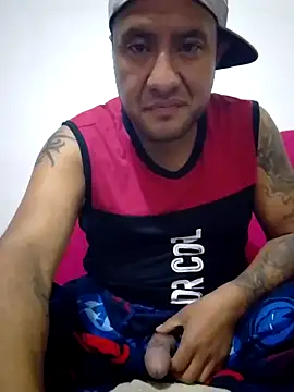 Snapshot of Ruloluna chatting on October 2025 07:06:01 AM Ruloluna online show from October 2025 07:06:01 AM