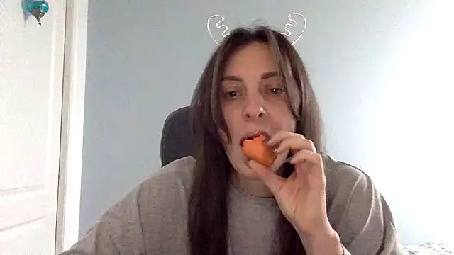 Snapshot of Myronell chatting on October 2025 10:35:02 AM Myronell online show from October 2025 10:35:02 AM