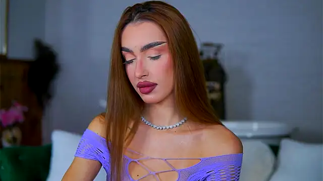 Snapshot of ClaraBenatti chatting on November 2025 07:36:02 PM ClaraBenatti online show from November 2025 07:36:02 PM