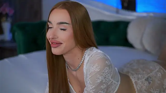 Snapshot of ClaraBenatti chatting on February 2026 07:10:01 PM ClaraBenatti online show from February 2026 07:10:01 PM