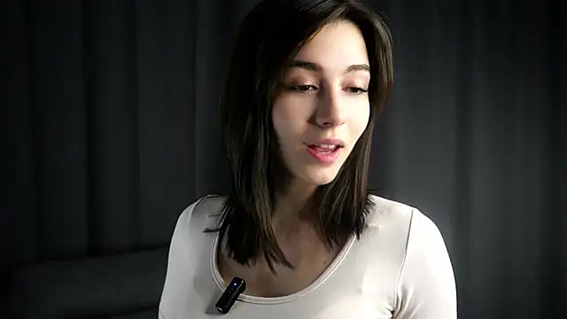 Snapshot of LettySlovacek chatting on October 2025 01:37:02 AM LettySlovacek online show from October 2025 01:37:02 AM