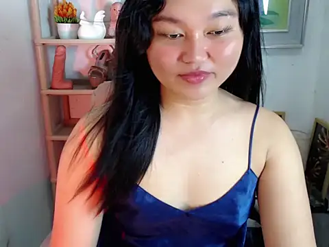 Eyes-on-me online show from June 2026 04:47:02 AM