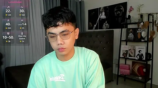 JuliuswildCock online show from October 2025 04:49:02 PM