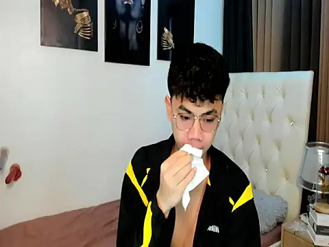 JuliuswildCock online show from October 2025 05:35:01 PM