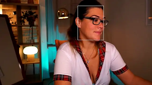 mrs fllowerr online show from October 2025 04:48:02 PM