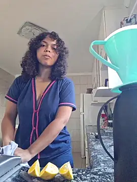 sweetamy326 online show from March 2026 12:10:02 PM