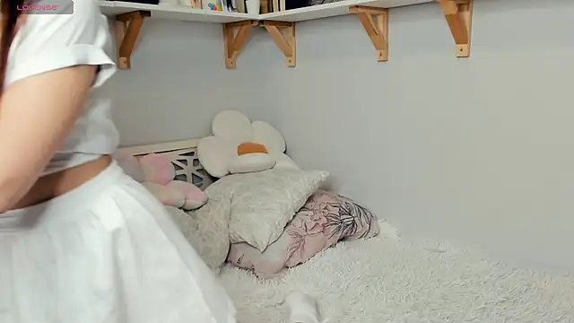 Peaceriise online show from October 2025 10:18:01 AM